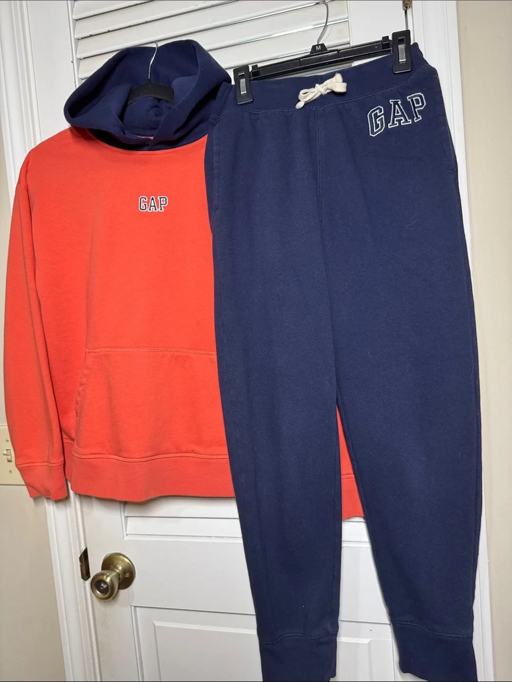GAP Orange Hoodie with Navy Joggers Set. SIZE XXL. Like New.